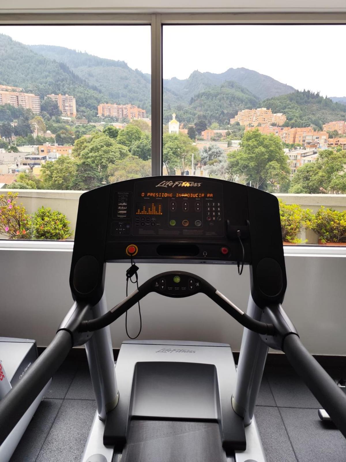 Hampton By Hilton Bogota Usaquen Zewnętrze zdjęcie